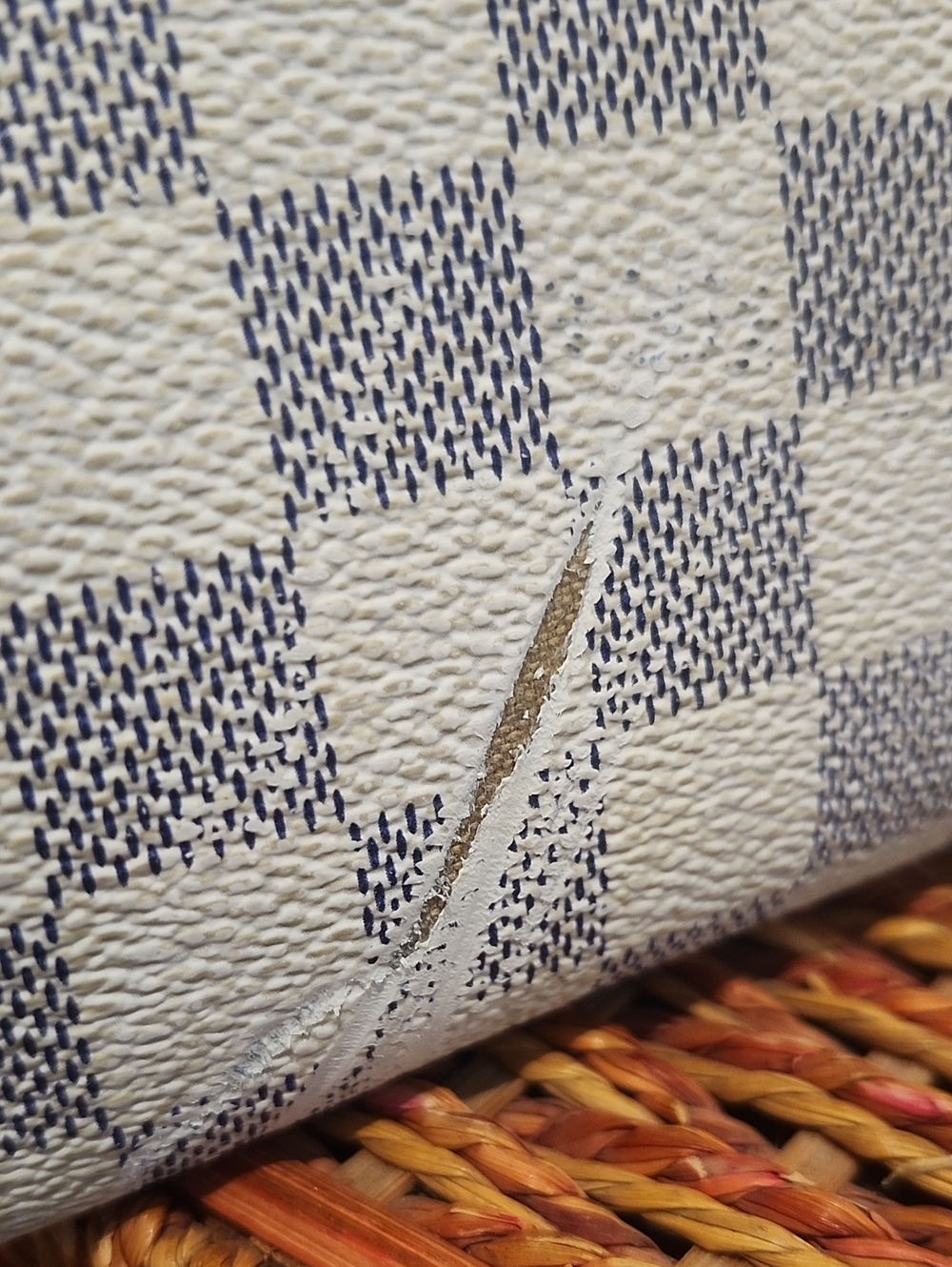 Louis Vuitton Damier Azur Speedy 30 (2010) - Picture 14 of 16